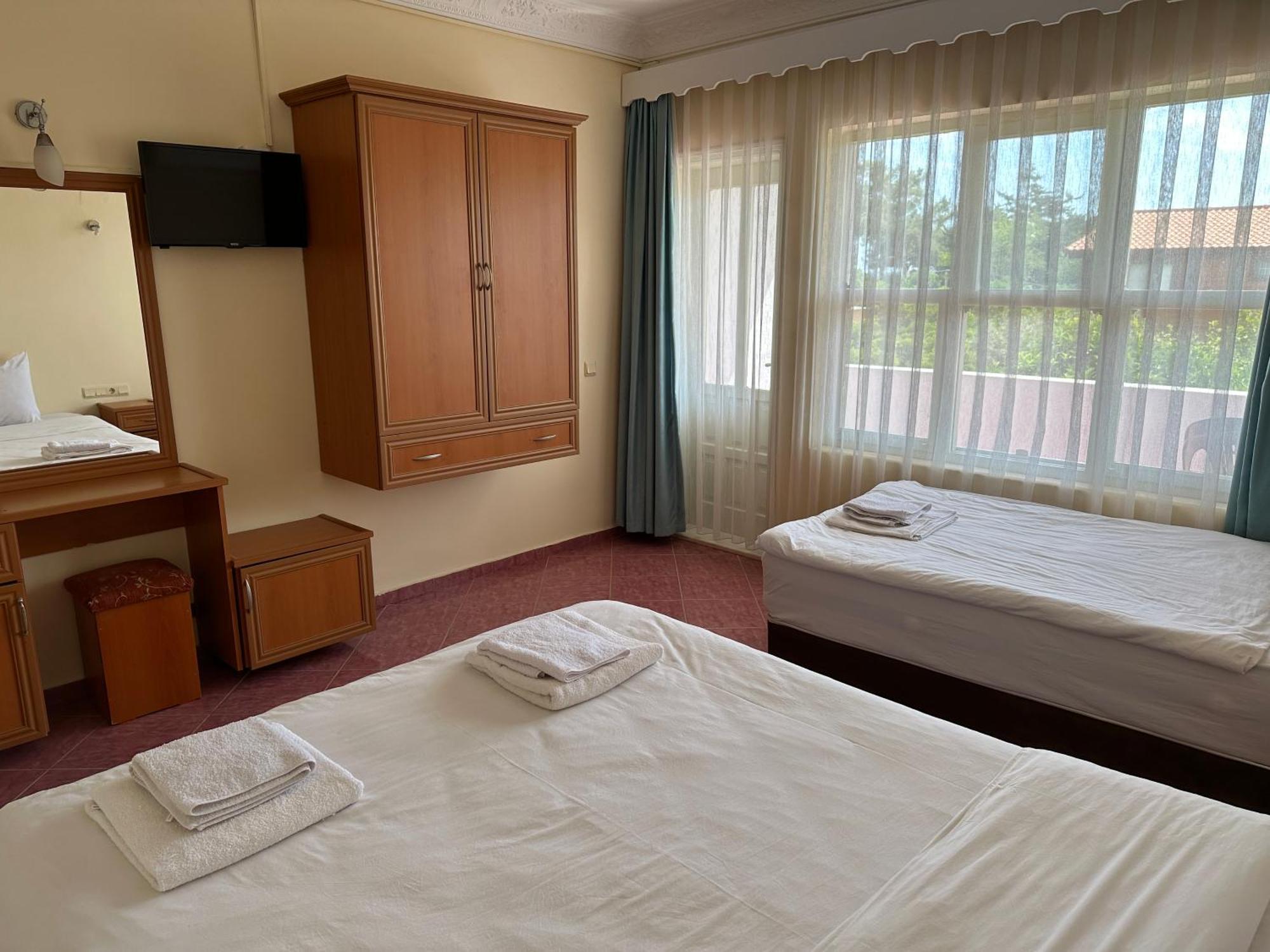 Palm Konak Hotel Çıralı Extérieur photo