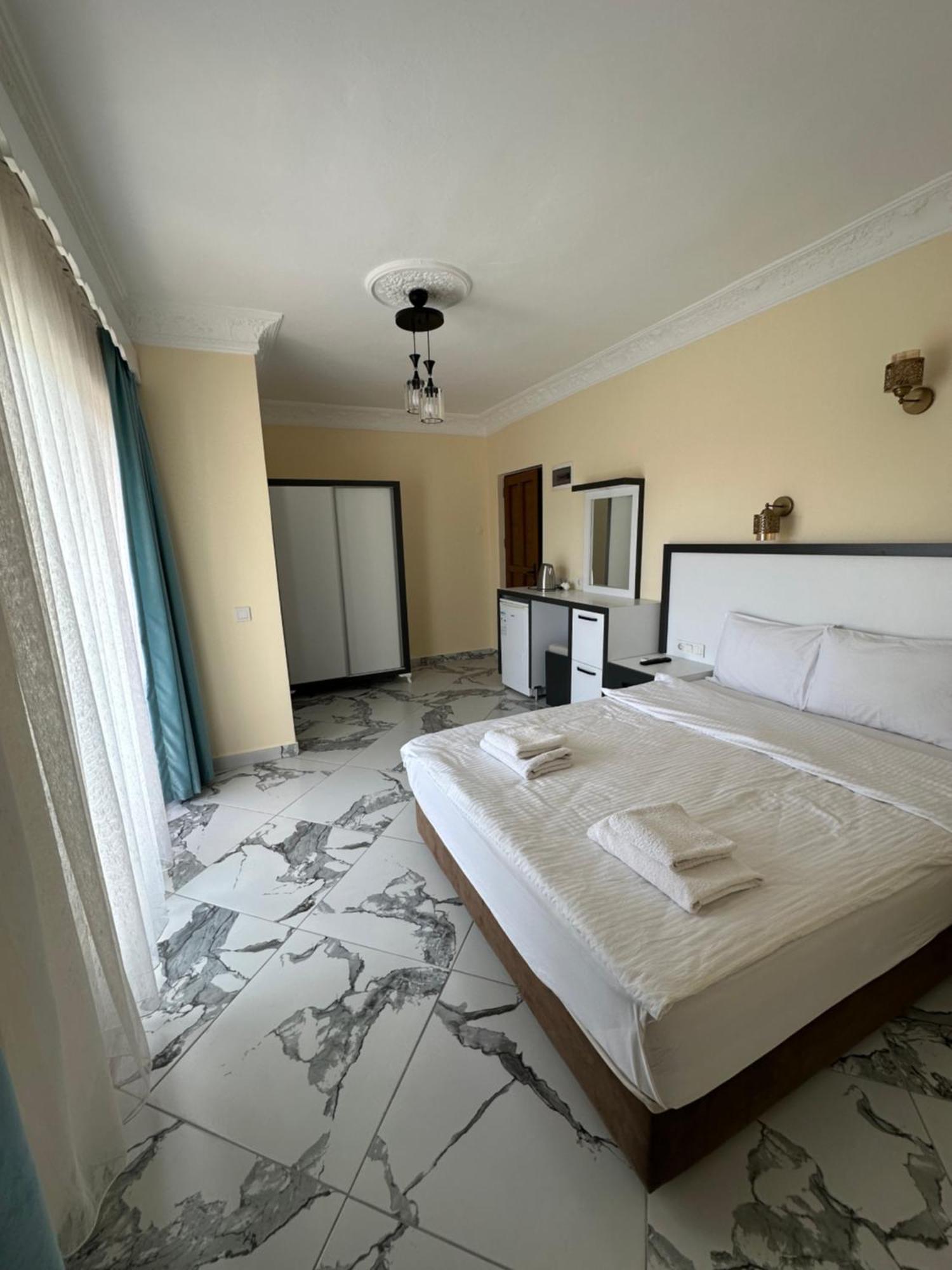 Palm Konak Hotel Çıralı Extérieur photo